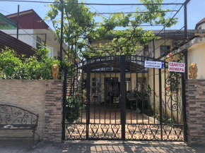 Anna Guest House